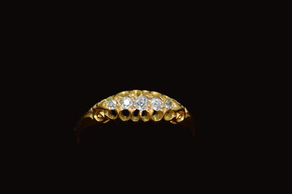 18k English Victorian Graduated Diamond Ring, 8.5