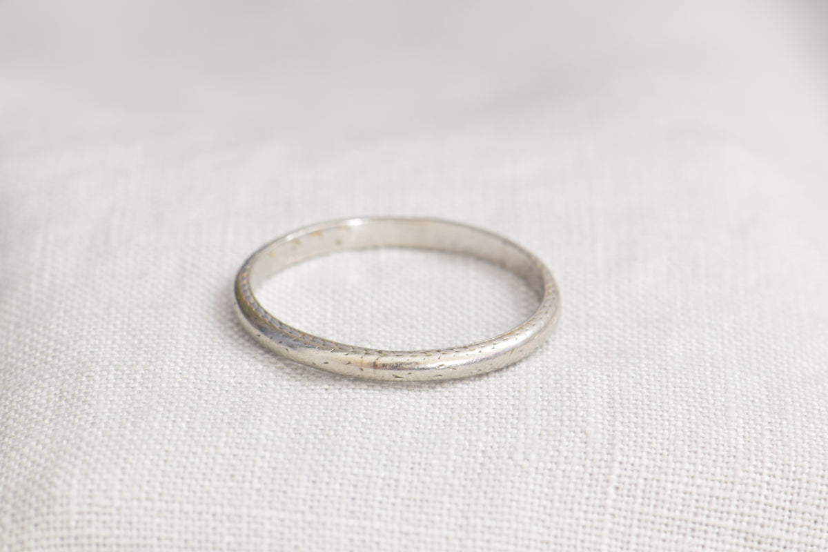 Platinum Engraved Band, 8.25