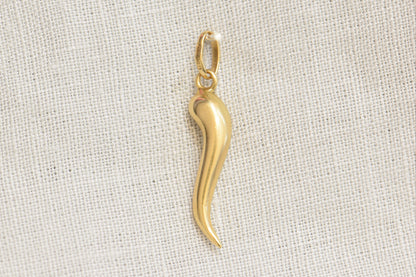 18k Cornicello ~ Italian Horn