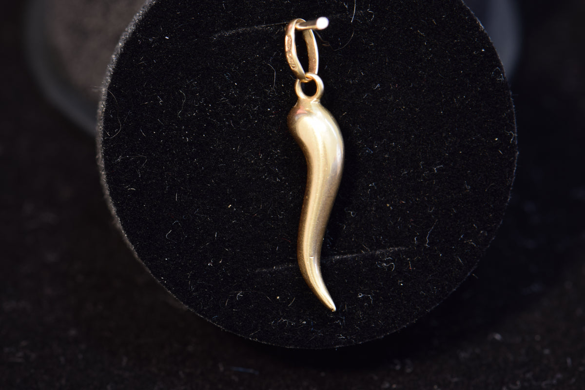 18k Cornicello ~ Italian Horn