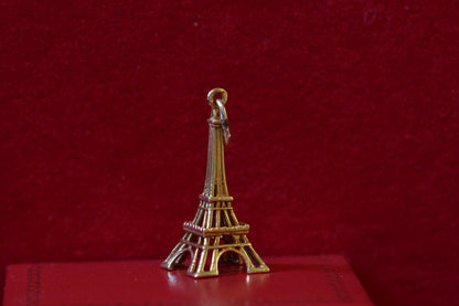 18k Eiffel Tower Charm